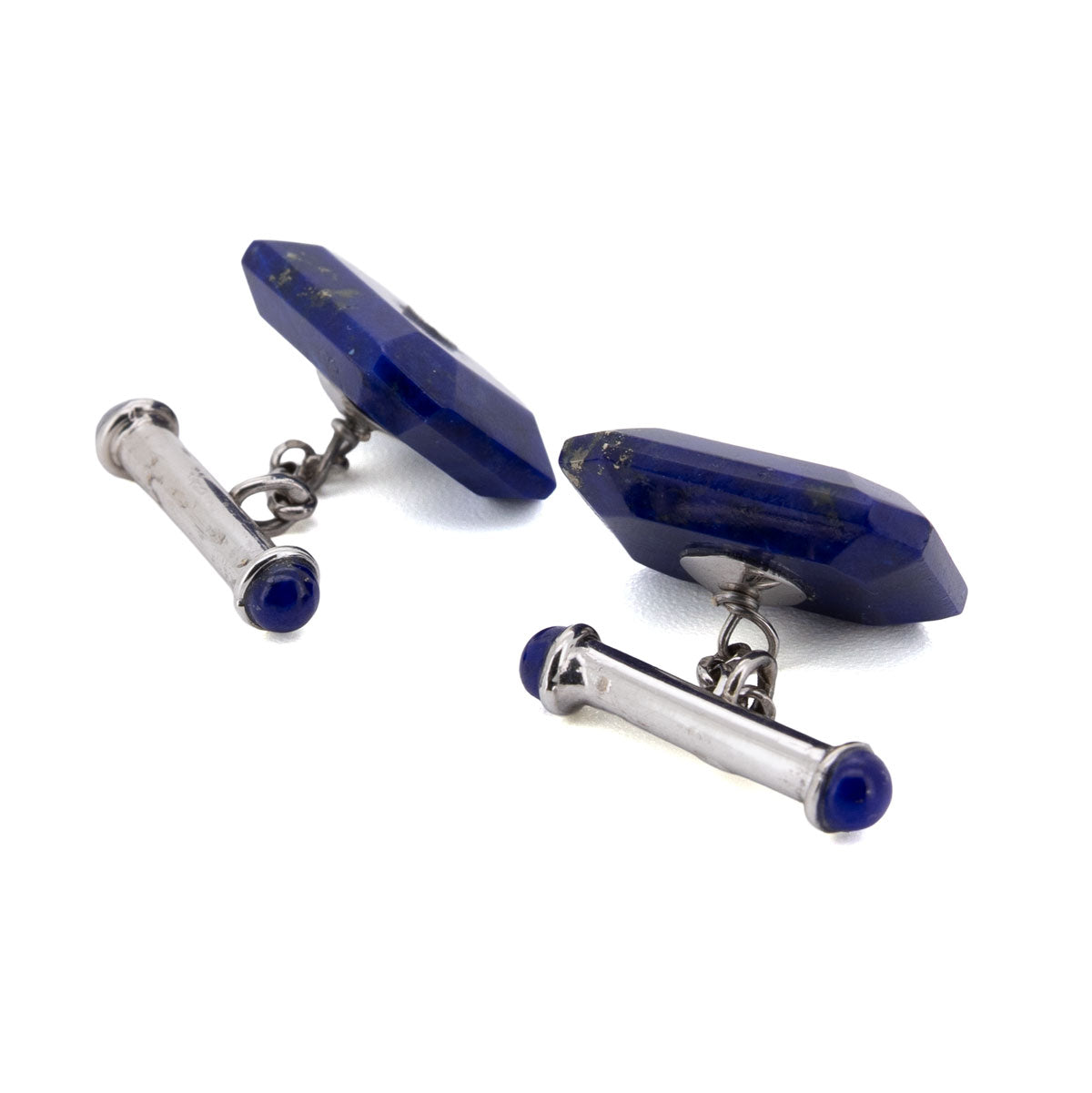 1118 – Art-Deco-Manschettenknöpfe mit Lapislazuli und Diamanten – 585 Weißgold, um 1930