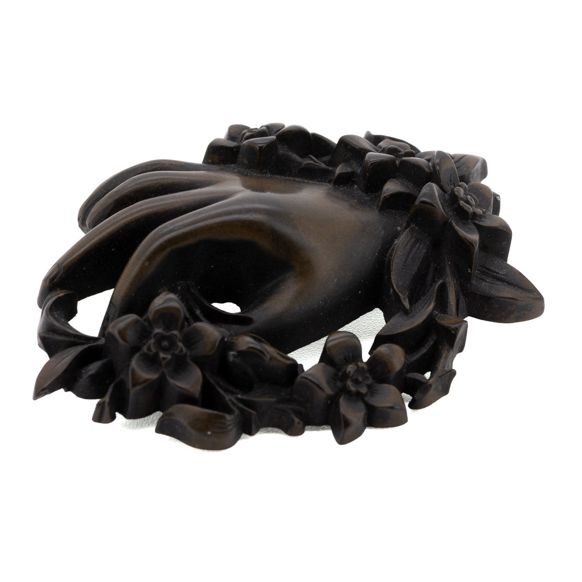 1117 – Jugendstil-Brosche „Hand mit Blumenranken“ – Jet / Gagat, um 1900