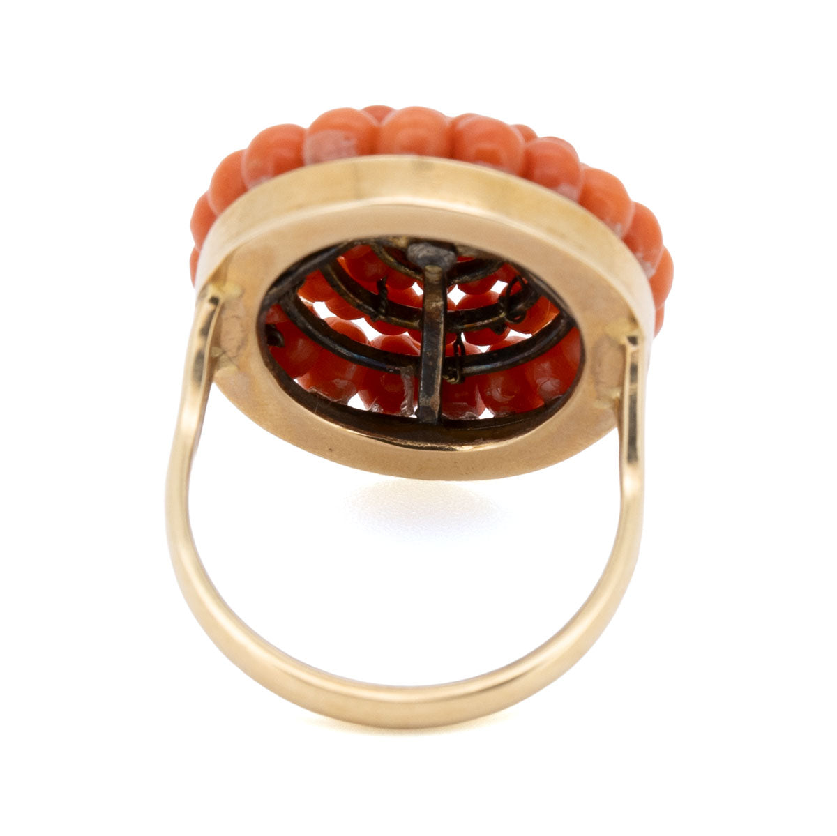 1127 – Lachs Korallen Ring aus 585 Gelbgold – Italien, um 1880