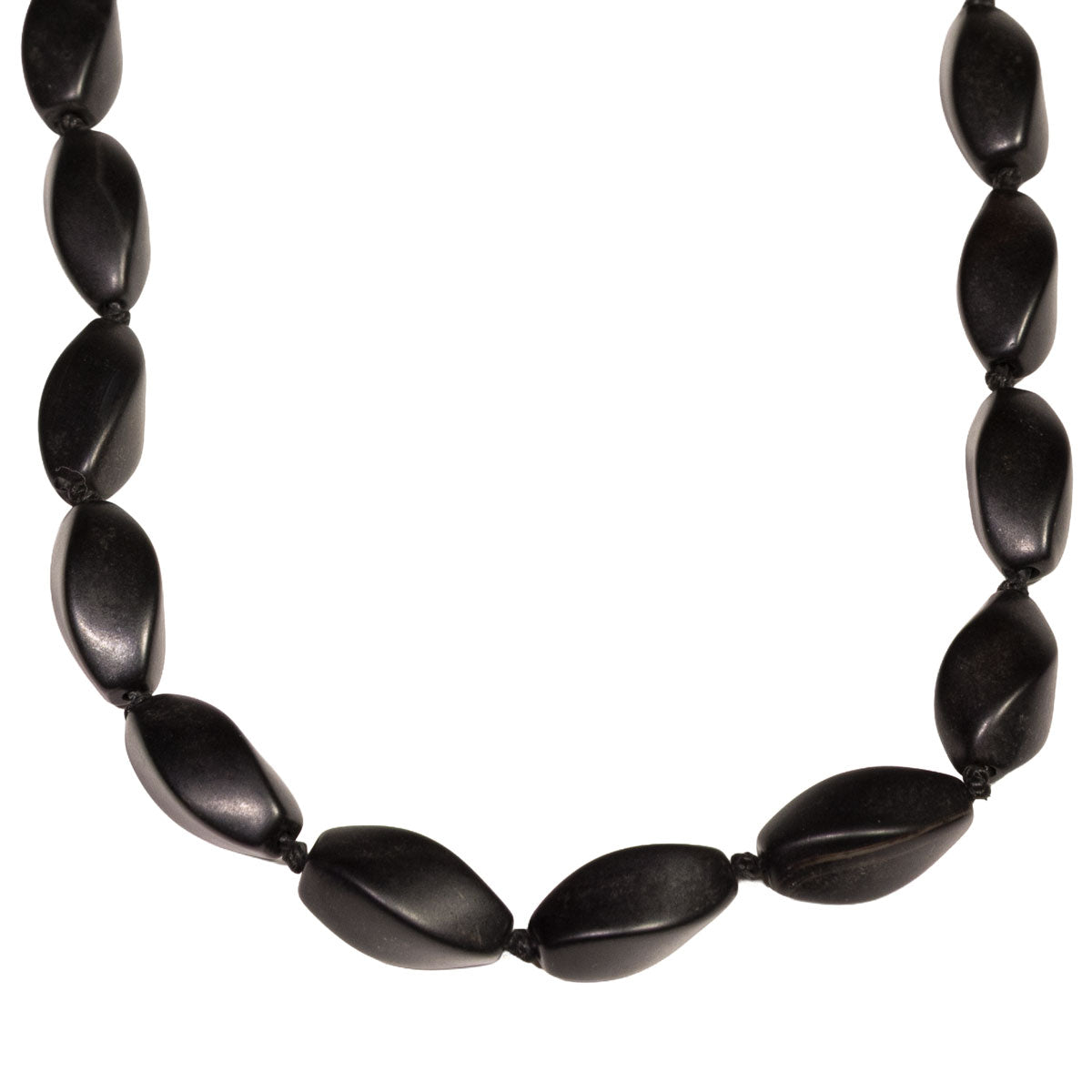 1206 – Schwarze Halskette mit Goldverschluss aus Jet und 585 Gelbgold – um 1940