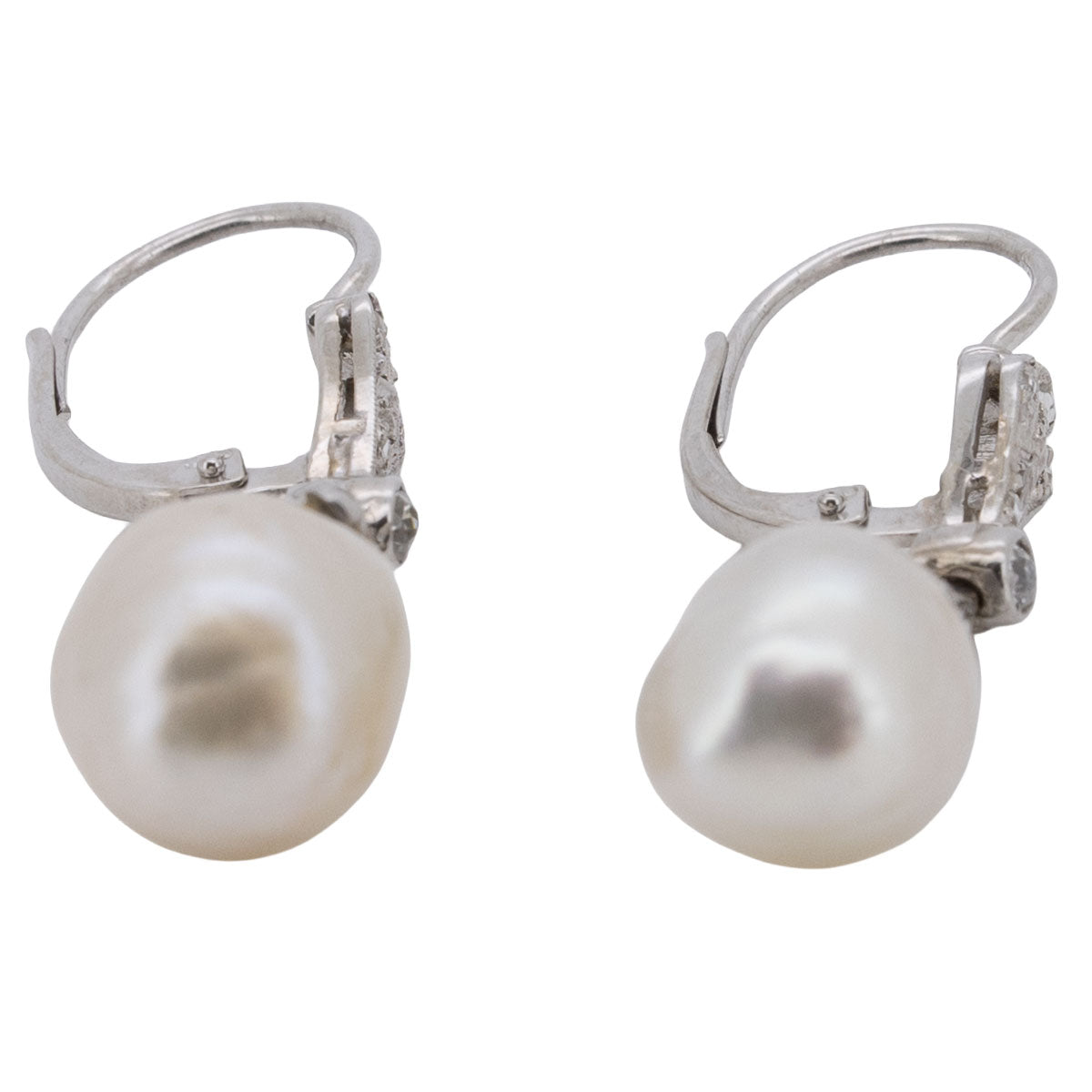 1226 – Antike Tropfen Perlohrringe aus Weißgold mit Diamanten – Art Deco – um 1930