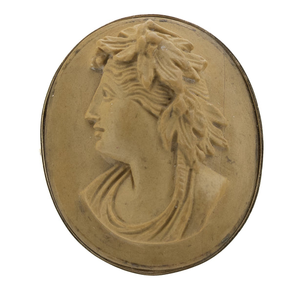 Handgeschnittener Cameo-Ring aus Lavagestein in 585 Gelbgold